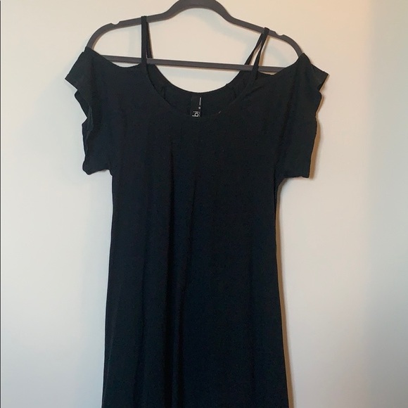 Black crop dress - Picture 2 of 2